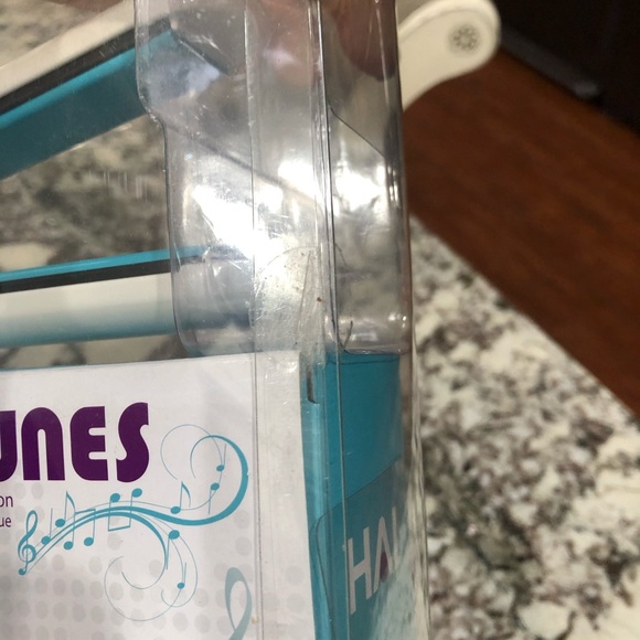 BNWT HAI Flat Iron - Picture 4 of 6